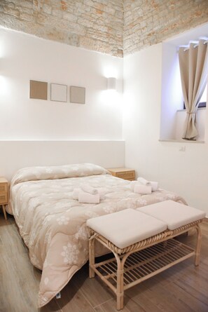 2 bedrooms, WiFi, bed sheets - DWELLING MASEVA - DIEMME STAY (Alberobello)