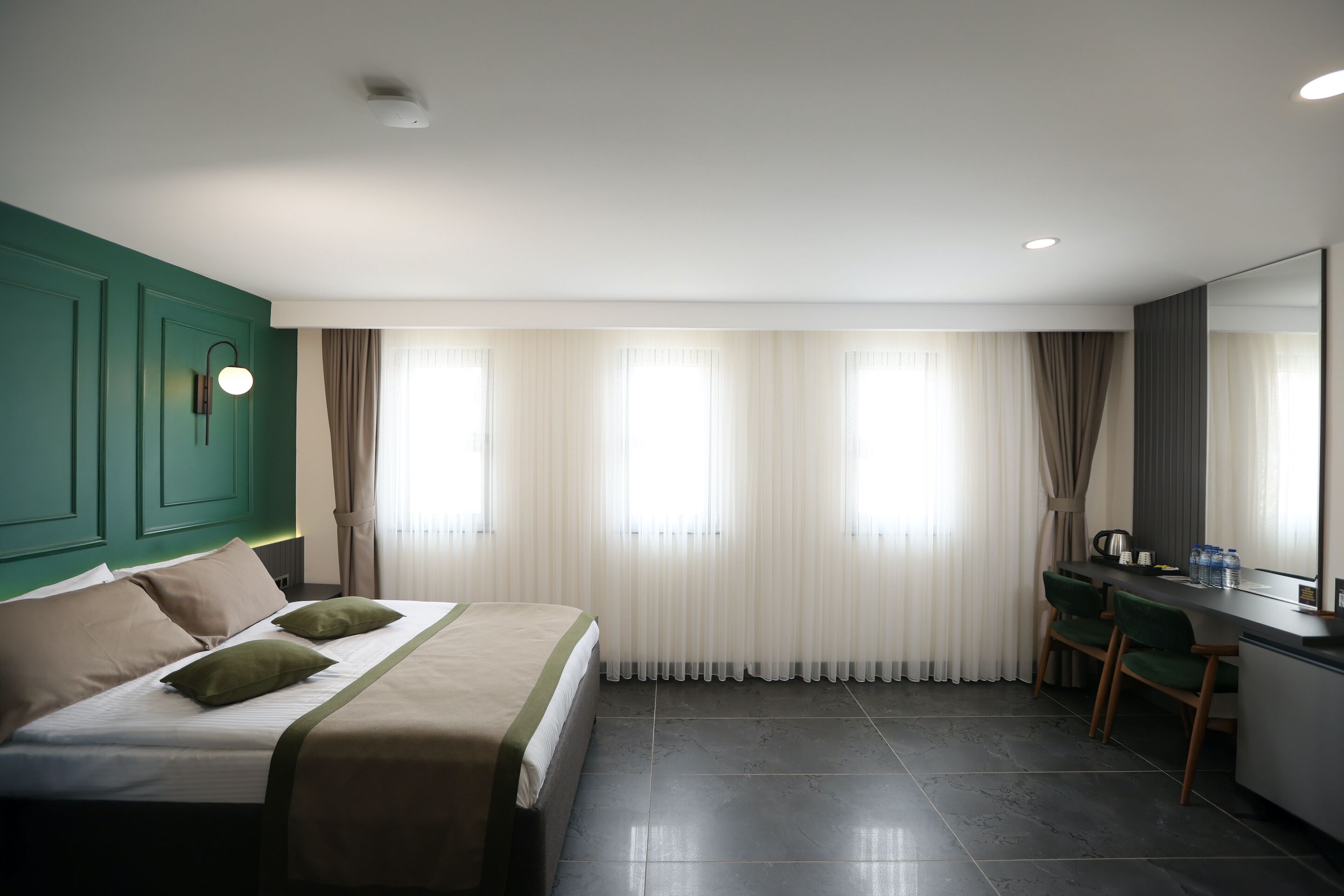 Family Room, City View | In-room safe, desk, soundproofing, free WiFi
