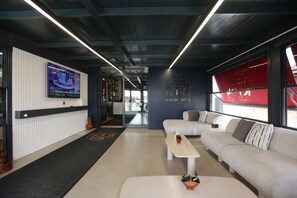 Lobby sitting area - Ren Business Hotel (Gerede)