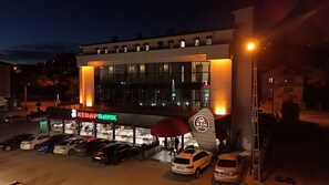 Building design - Ren Business Hotel (Gerede)