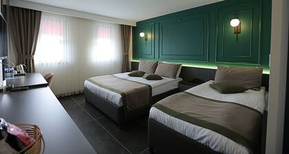 Ren Business Hotel