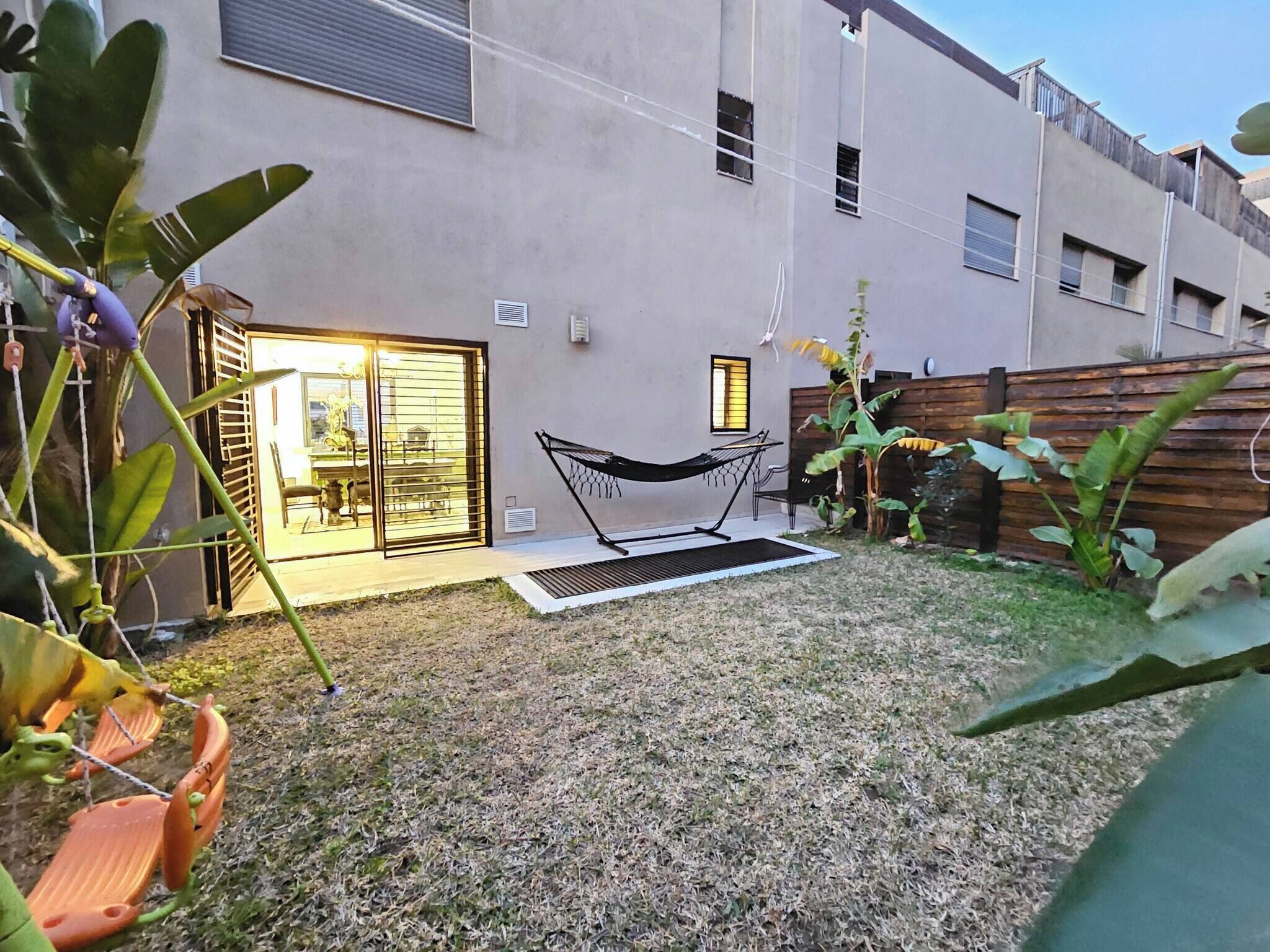 Villa, 5 Bedrooms | Property grounds