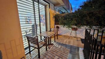 Villa, 5 habitaciones, fumadores | Balcón