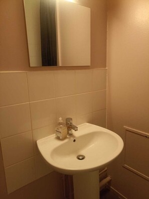 مجففات شعر، مناشف