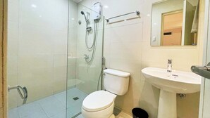 Zweibettzimmer | Badezimmer