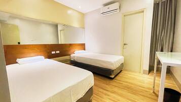 Phòng | Bàn, truy cập Internet không dây miễn phí