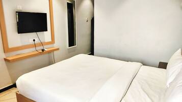 Executive kamer, 1 twee- of 2 eenpersoonsbedden | Een bureau, een laptopwerkplek, gratis wifi