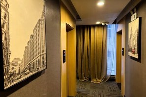 Interior - Taishan guest house (Addis Ababa)