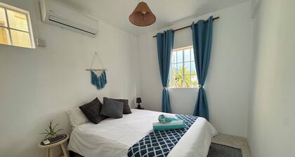 Martello Duplex - 1 Min Walk to La Preneuse Blue Sea