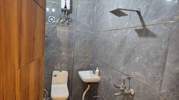 Deluxe-Doppelzimmer | Badezimmer