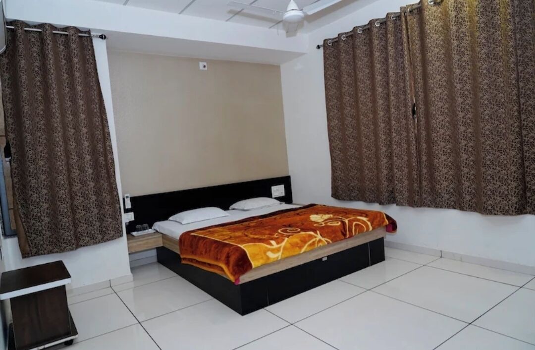 Double Room | Free WiFi