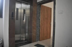 Living area - Heaven Accommodation  (Rajkot)