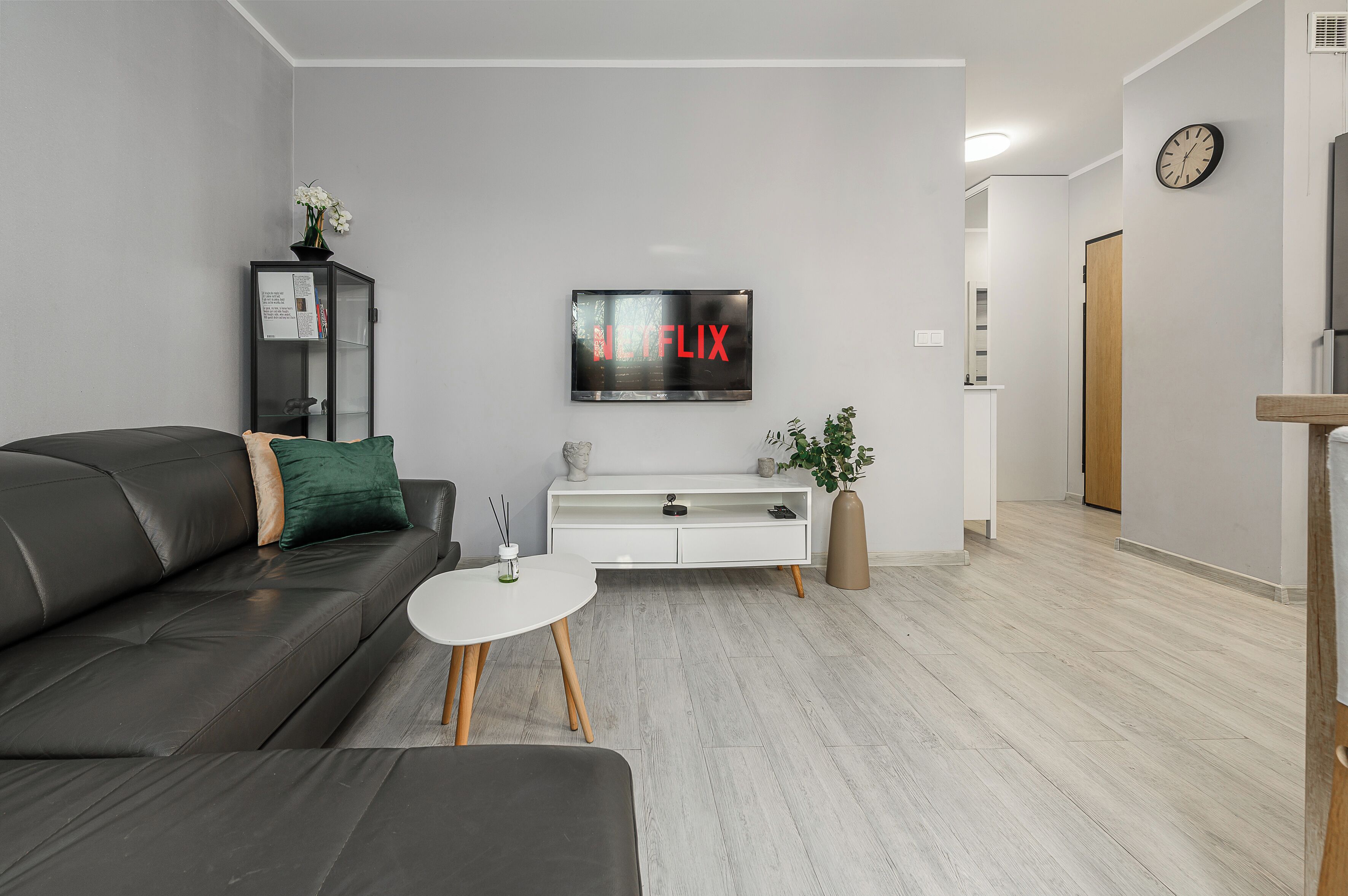 Leilighet – classic, terrasse, bakgårdsutsikt | Blendingsgardiner, strykejern/-brett, barnesenger og wi-fi (inkludert)