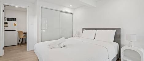 1 chambre, fer et planche à repasser, Wi-Fi, draps fournis