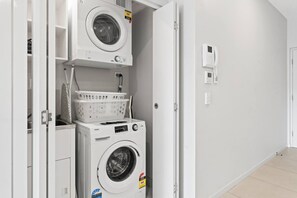 Interior - Modern 2BR Apartment | Easy Access to Everywhere (MacGregor)