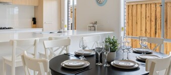 Modern 4BR Home in Peaceful White Rock Community