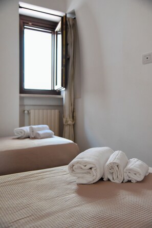 2 habitaciones, wifi y ropa de cama
