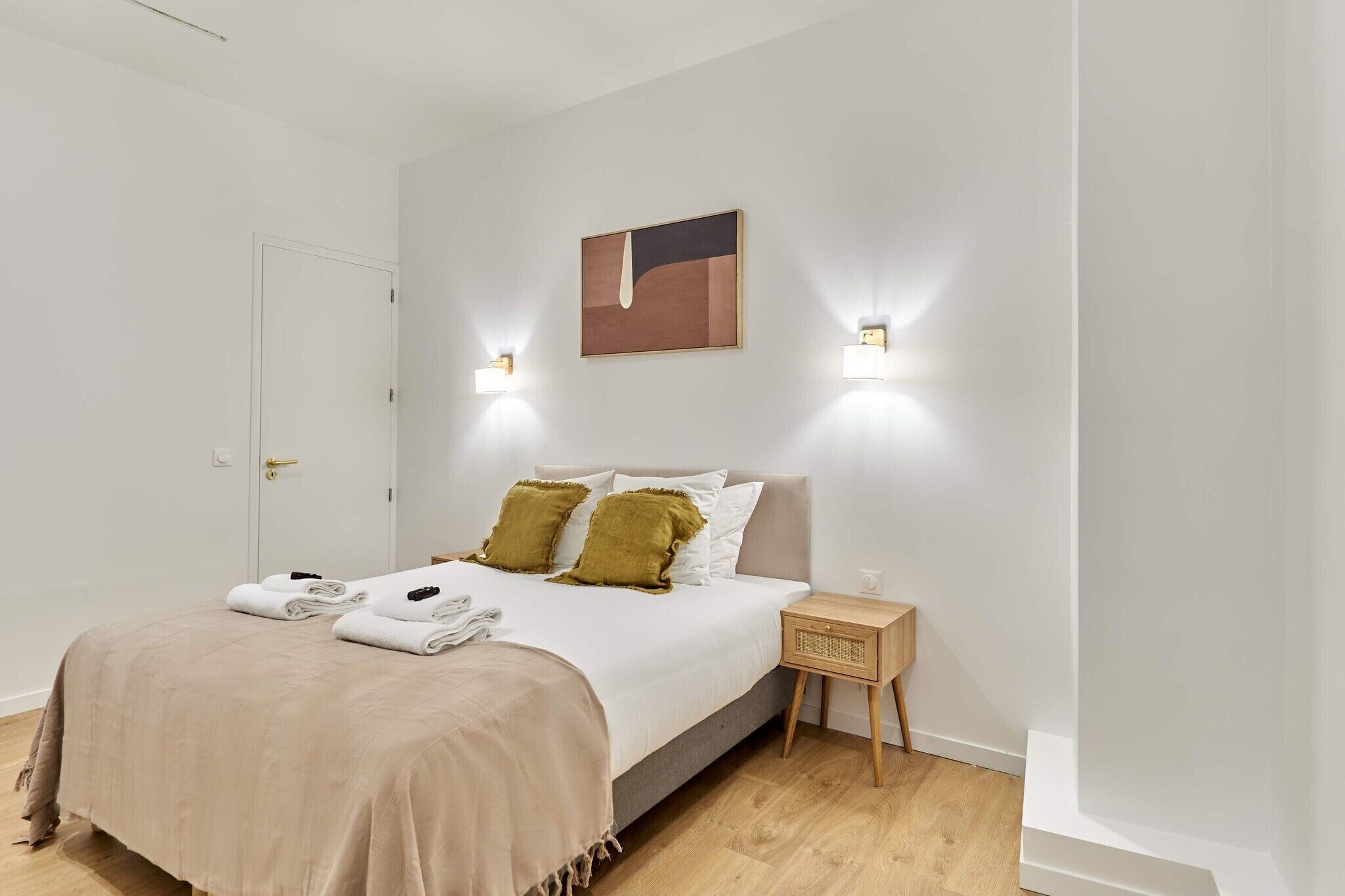 2 bedrooms, desk, iron/ironing board, free WiFi