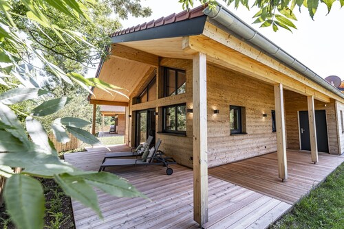 Ebenerdiges Chalet im Vital Camp Bayerbach