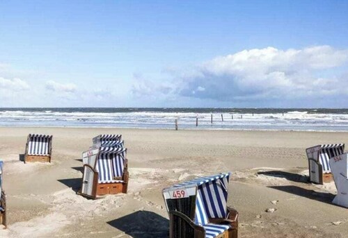 Cabin with 2 bedrooms