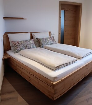 1 habitación y ropa de cama 