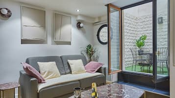 TV connectée, espaces bureaux