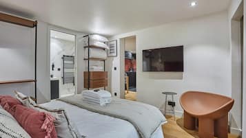 2 chambres, bureau, fer et planche à repasser, Wi-Fi gratuit