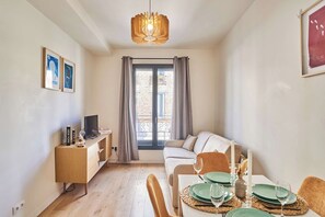 スマートテレビ、書斎 / ワークスペース