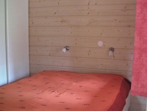 2 bedrooms, internet