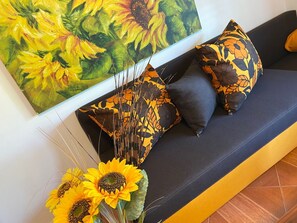 Living area - Wohnung in einer engen und ruhigen Anlage by Interhome (Aheloy)