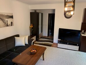 Living area - Wohnung mit Garten by Interhome (Aheloy)