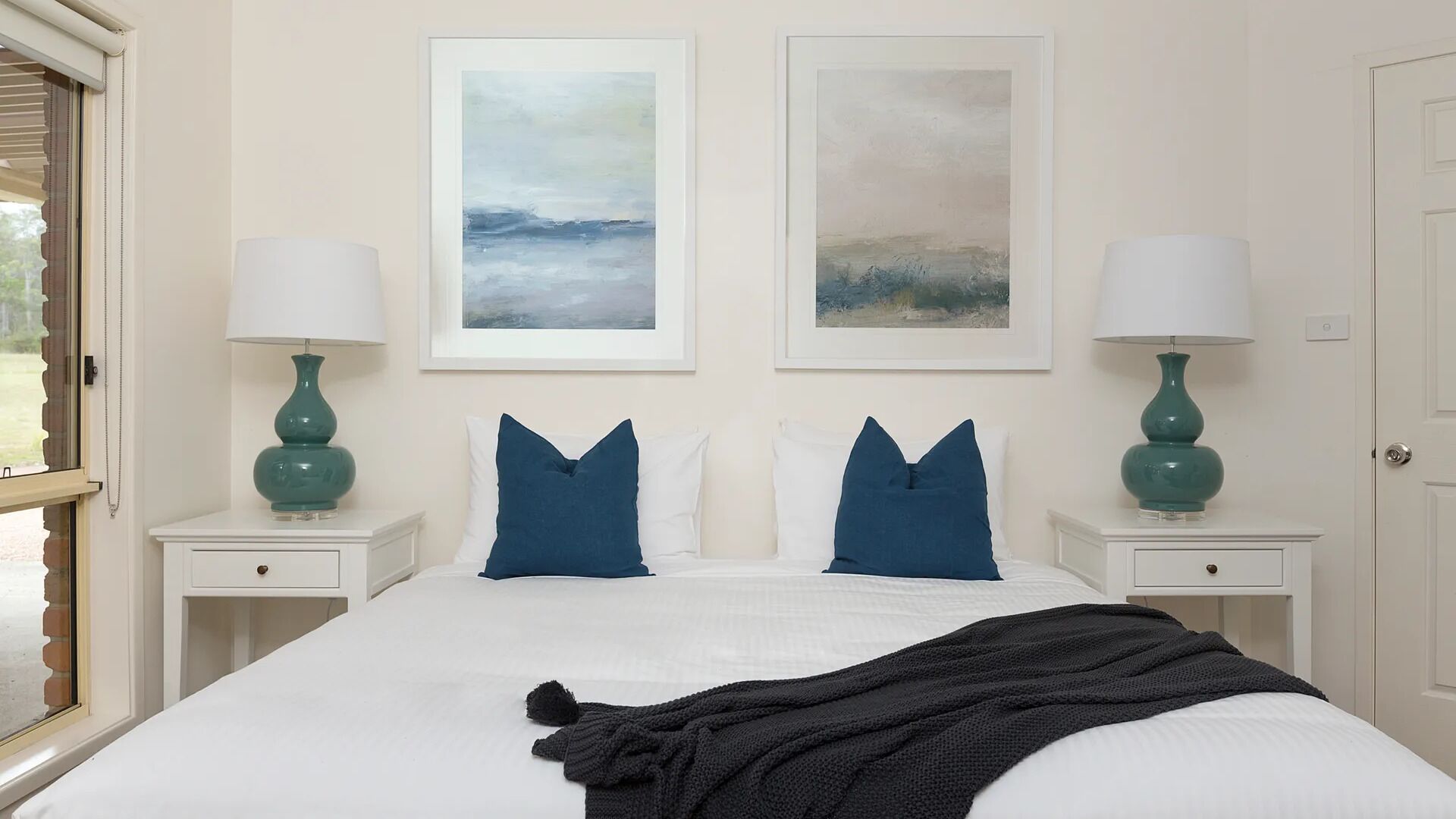 6 Schlafzimmer, Schreibtisch, Bügeleisen/Bügelbrett, kostenloses WLAN