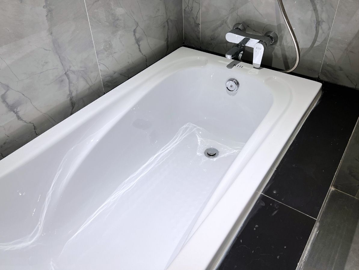 Phòng Deluxe, phòng thông nhau | Phòng tắm | Máy sấy tóc, dép đi trong nhà, khăn tắm, xà phòng 