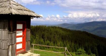 Casa Crina in Karpaten-Dorf in Siebenbürgen by Interhome