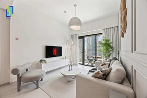 Basic Apartment | Living area - The Ivory Crown 1BR @ Downtown Dubai (Dubai)