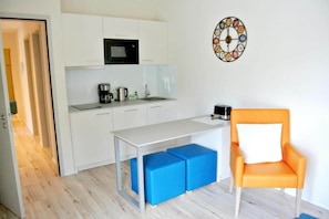 Interior - Bernsteinsee Hotel and Ferien Suite with Terrace (Sassenburg)