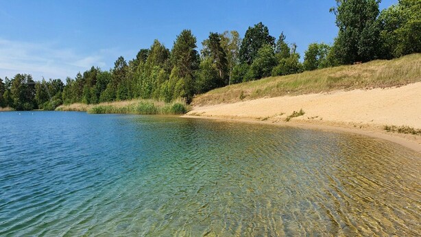 Nær stranden