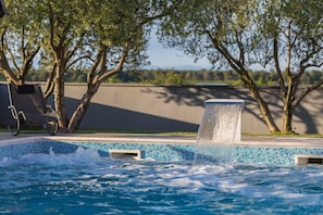 Pool - Luxury Villa, Sleeps 10 with Private Pool (Biograd na moru)