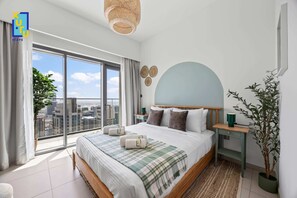 Room - Celestial & Curated 1BR @ Downtown Dubai (Dubai)