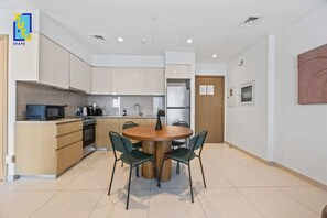 Basic Apartment | Private kitchen - Celestial & Curated 1BR @ Downtown Dubai (Dubai)