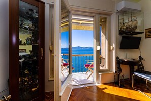 Interior - Charming apartment, Central and Cozy (Zadar)