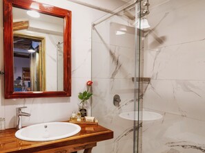 Towels - "Touch of Wood" mit Terrasse by Interhome (Quito)