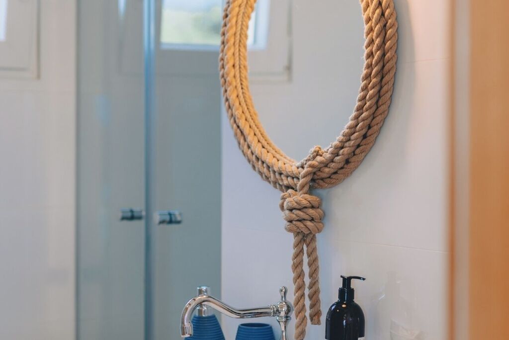 Shower, hair dryer, towels, toilet paper