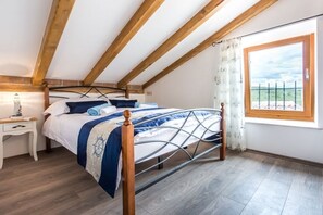 Bügeleisen/Bügelbrett, WLAN, Bettwäsche