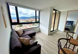 2 chambres, bureau, fer et planche à repasser, Wi-Fi gratuit