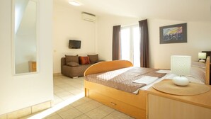 Room - Appartement in Duće by Interhome (Omiš)