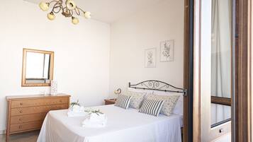 1 quarto, ferros/tábuas de passar roupa, Wi-Fi, roupa de cama