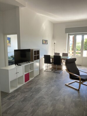 Interior - 75sqm apartment, ground floor, terrace, 2 bedrooms, bathroom with shower and separate toilet. WC, max. 5 persons (Agra)