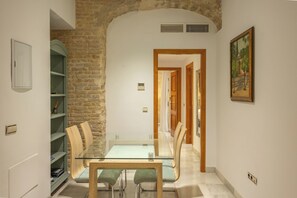 Dining - Fuente de plata, Historical Center, Step-free access (Sevilla)