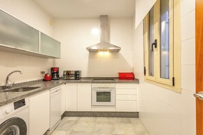 Private kitchen - Fuente de plata, Historical Center, Step-free access (Sevilla)